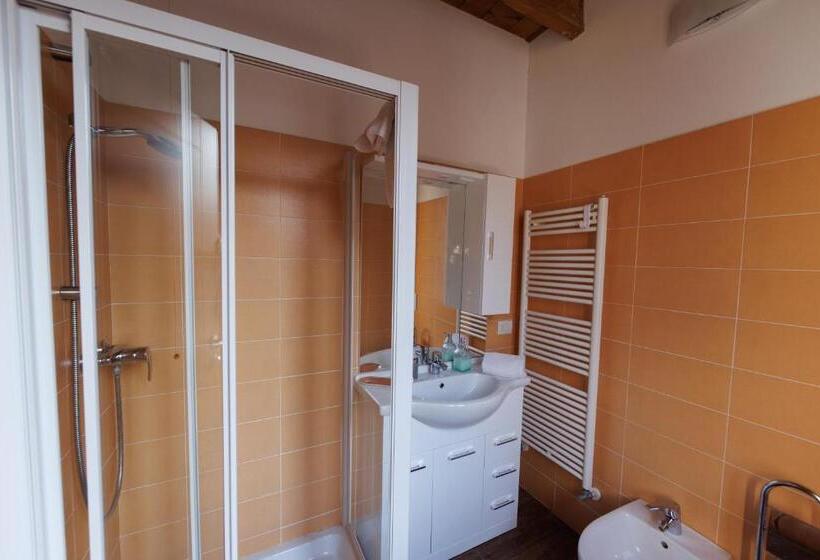 غرفة قياسية, Manfredi B&b