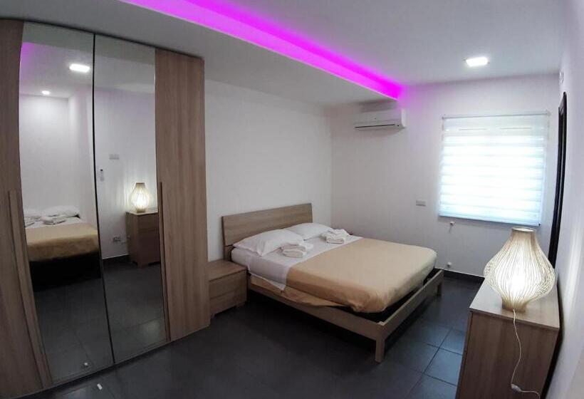 Номер Стандарт, Quiero Más B&b