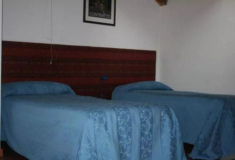 スタンダードトリプルルーム, Albergo Cavallino