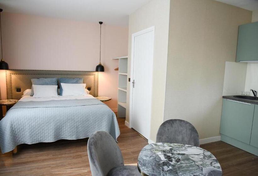 إستوديو قياسى سرير كينج, Auberge La Renaissance