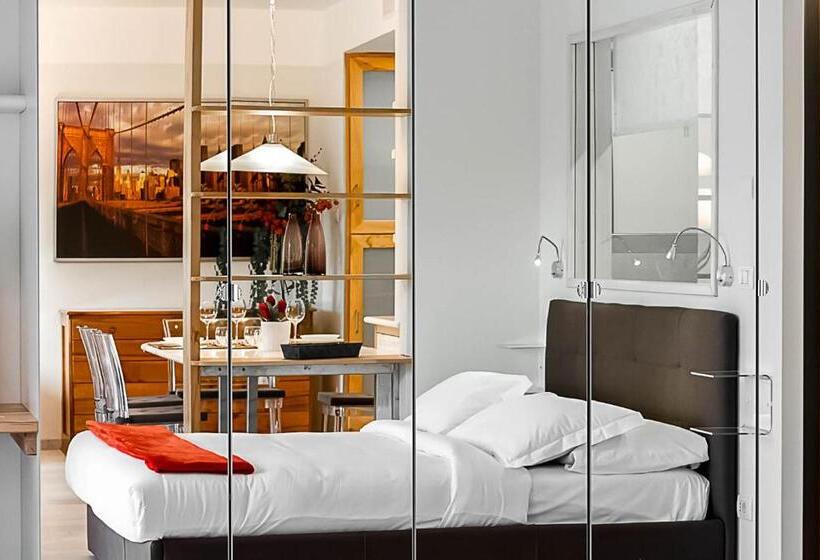 غرفة قياسية, Business