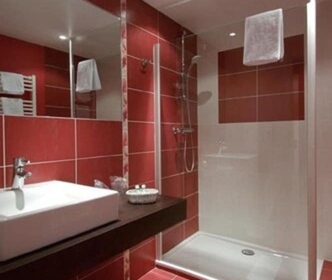 コンフォートルーム, Logis Golfe