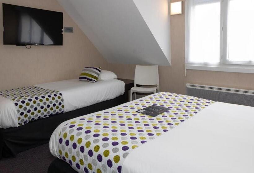 Quarto Triplo Estandar, Logis Golfe