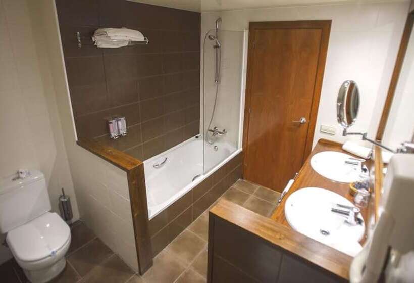 스탠다드 룸, Gran Hotel Ciudad De Barbastro