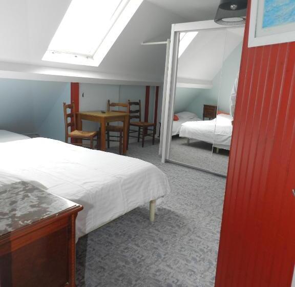 Четырехместный Номер Базовый, Hôtel Le Vivier Wissant   Centre Village   Côte D Opale   Baie De Wissant   2caps