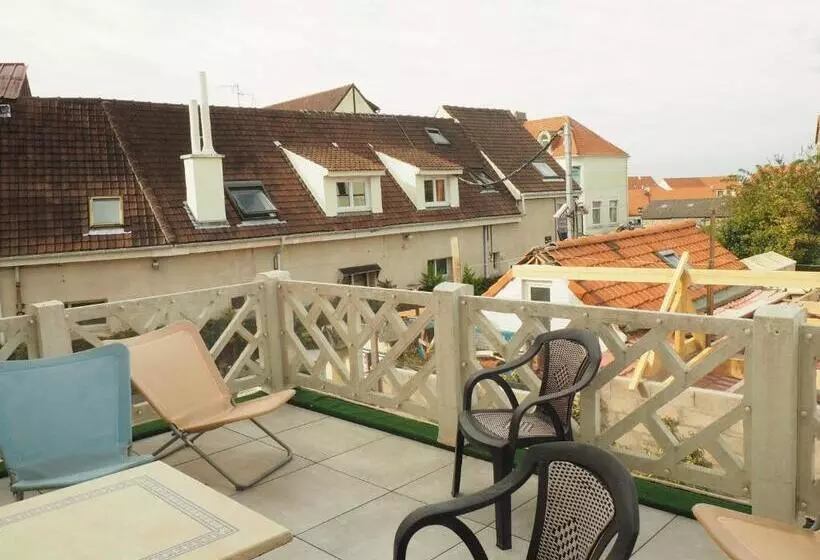 Standard Neljän Hengen Huone Parveke, Hôtel Le Vivier Wissant Centre Village Côte D Opale Baie De Wissant 2caps
