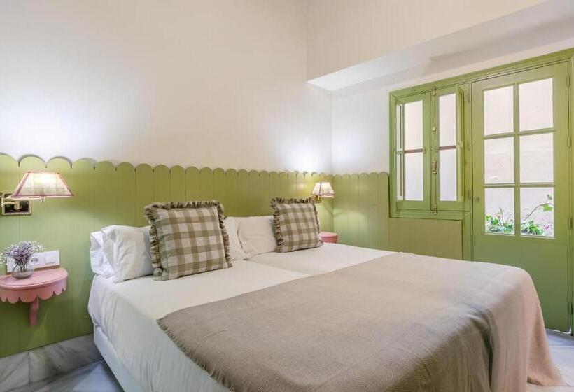 اتاق استاندارد, Nüa Giralda