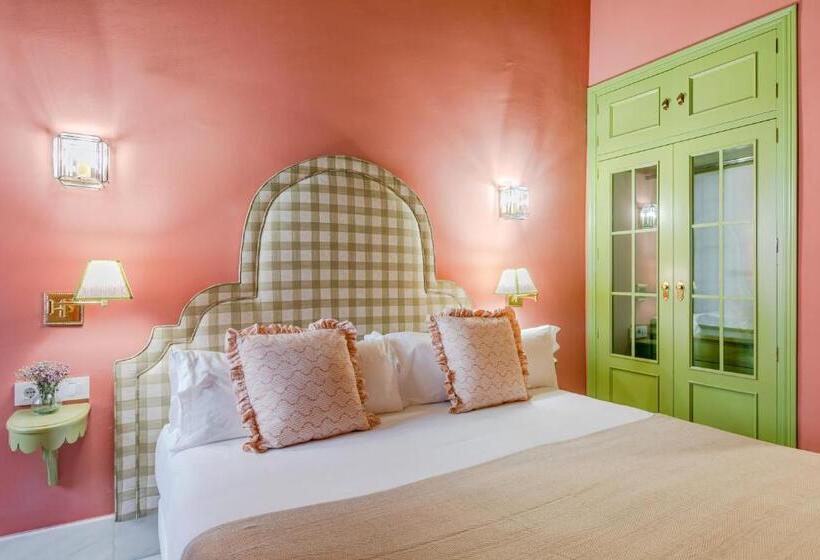 اتاق استاندارد, Nüa Giralda