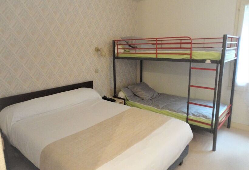 Семейный Номер, La Bonne Auberge