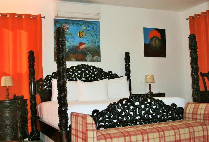 سوییت اجرایی, La Posada Del Arcangel