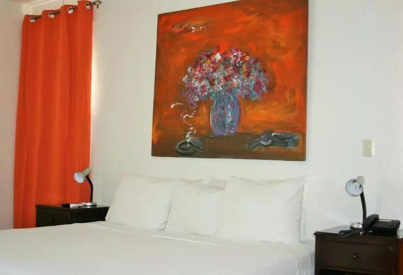 اتاق لوکس یک تخته, La Posada Del Arcangel