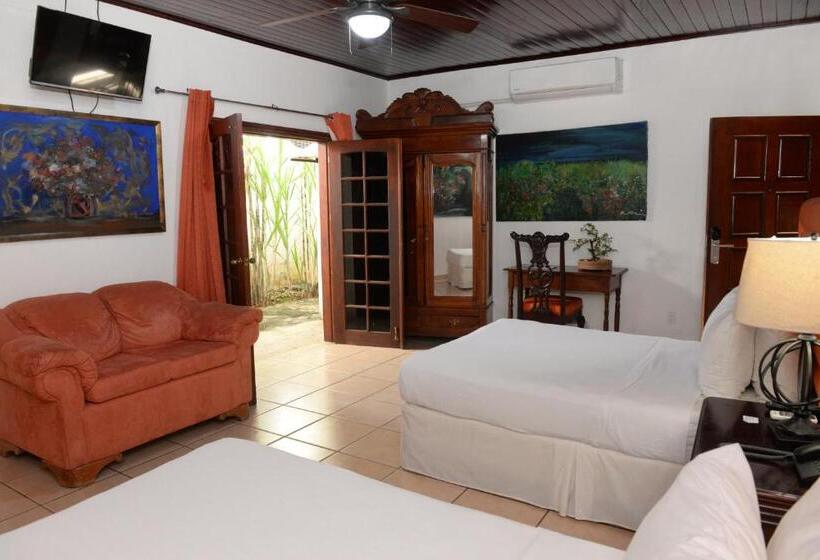 اتاق لوکس, La Posada Del Arcangel