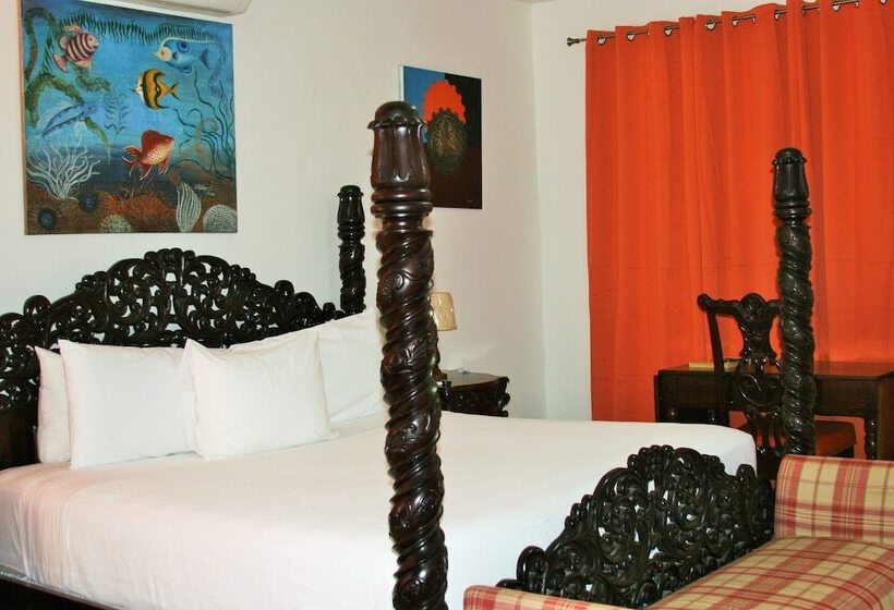 سوییت اجرایی, La Posada Del Arcangel