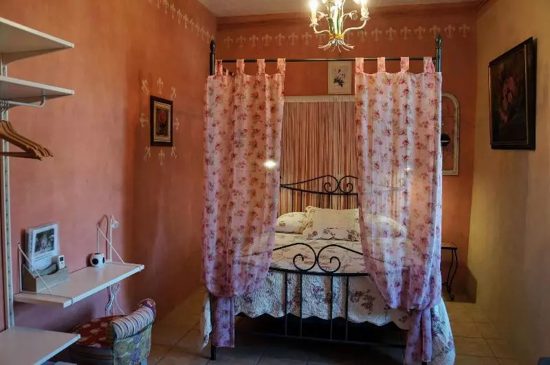 スタンダードルーム, Le Manoir Du Raveyron