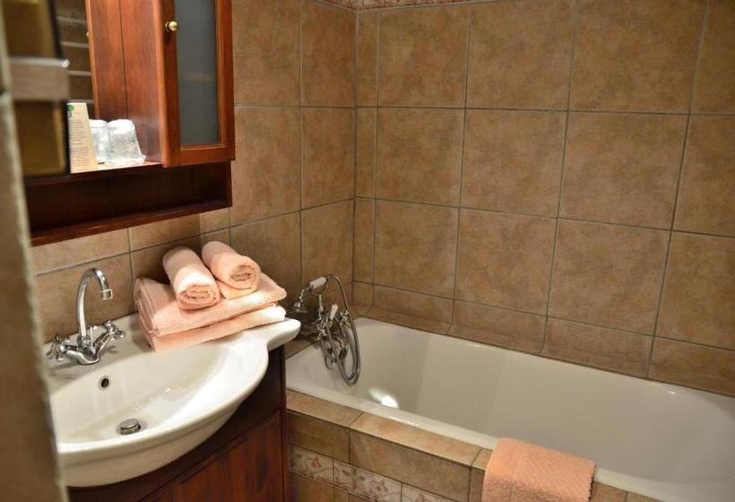 اتاق استاندارد, Les Cèdres