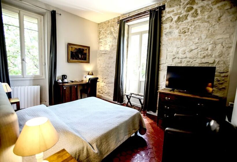 اتاق استاندارد, Les Cèdres