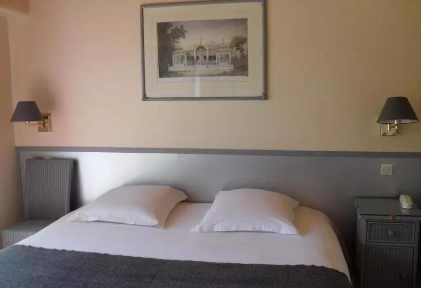 Standard Yhden Hengen Huone, Logis Hôtel Val De Vienne