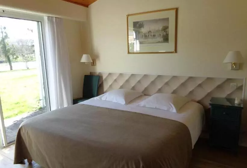 Standard Yhden Hengen Huone, Logis Hôtel Val De Vienne