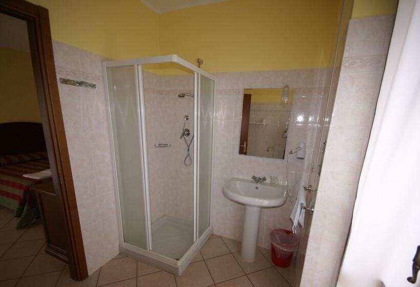 Номер Стандарт, Londra