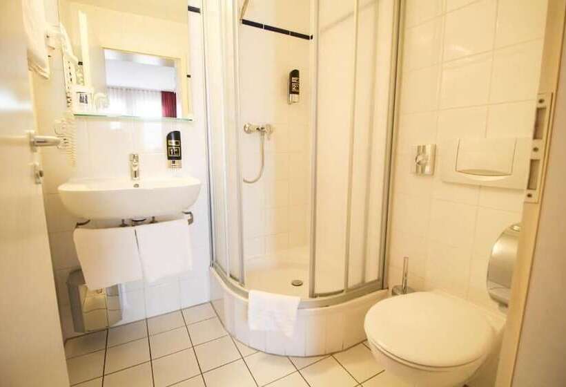 标准间, Miramar Am Römer