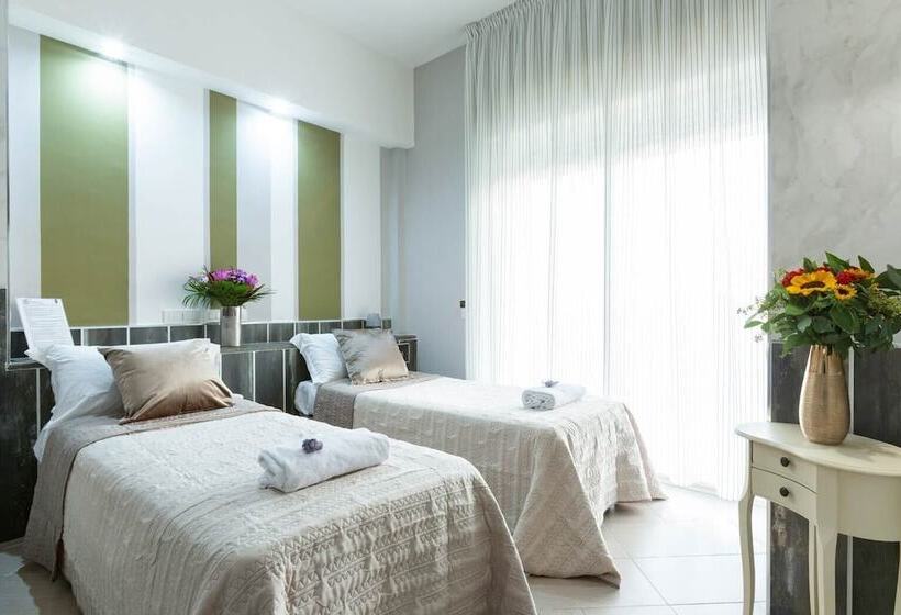 اتاق استاندارد سه نفره, San Paolo