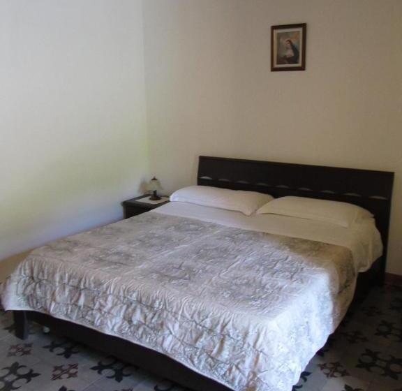 Delüks Oda, Antico Palazzo