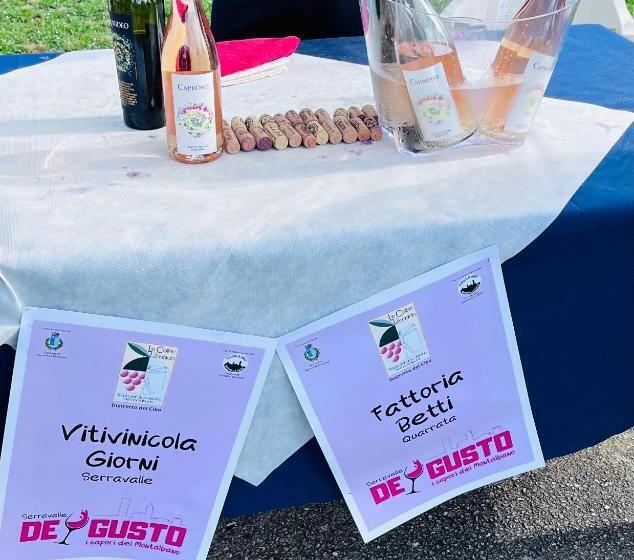 اتاق اکونومی, Bed&breakfast Benedetta