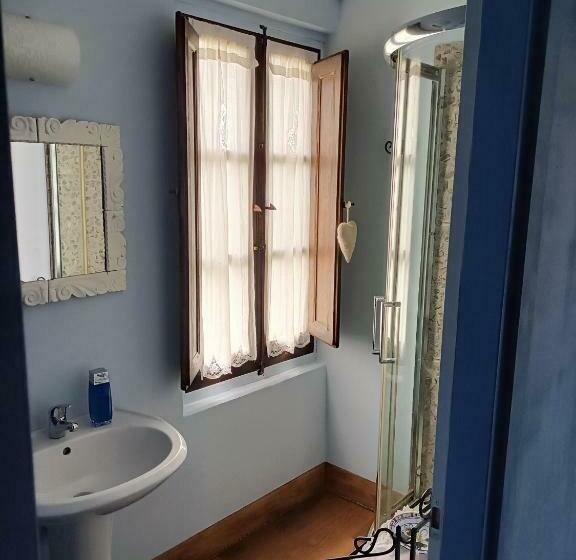 Номер Стандарт, Casa Gavenniae