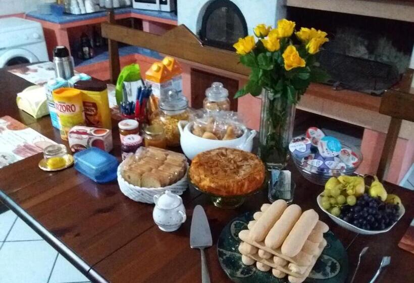 패밀리 룸, Monti E Mare