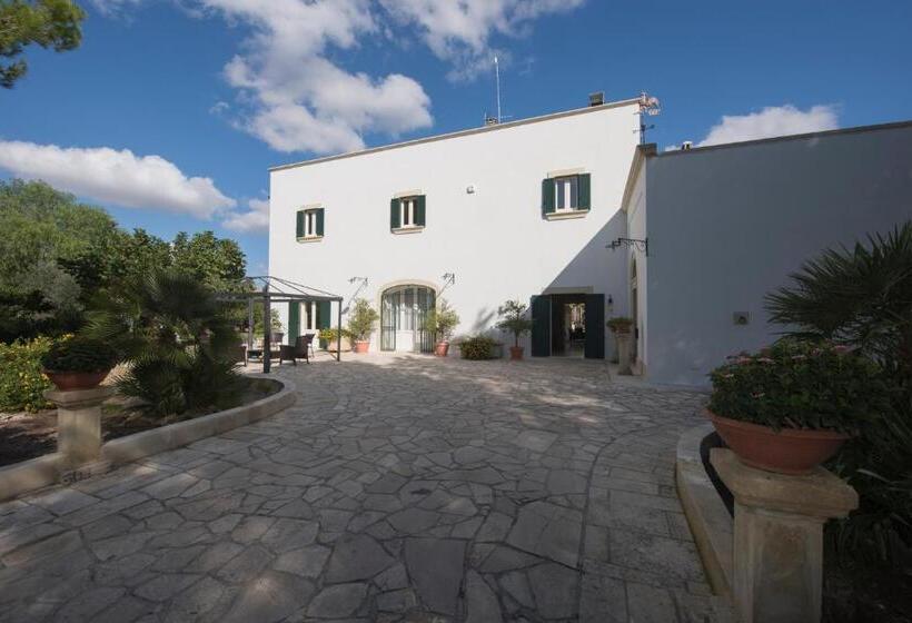 חדר משפחתי, Parco Degli Aranci