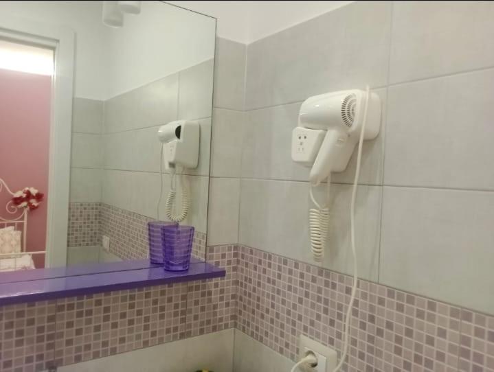 اتاق لوکس با چشمانداز دریا, Villa Longardi