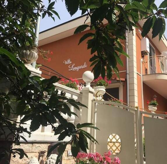 اتاق لوکس با بالکن و چشمانداز دریا, Villa Longardi