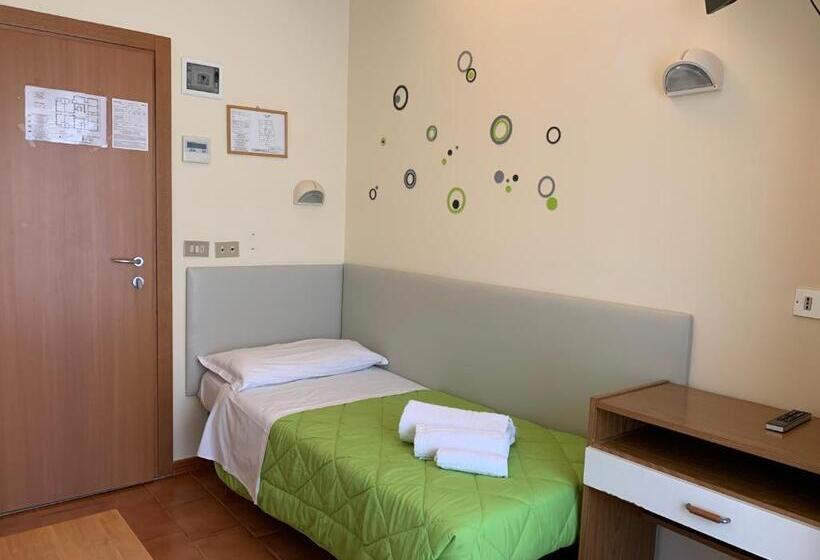 اتاق استاندارد یک نفره, Palma Benessere