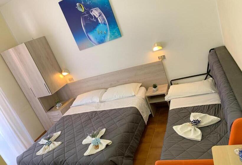 اتاق استاندارد سه نفره, Palma Benessere