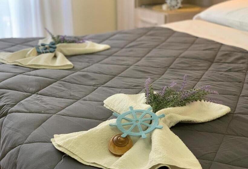 اتاق استاندارد سه نفره, Palma Benessere