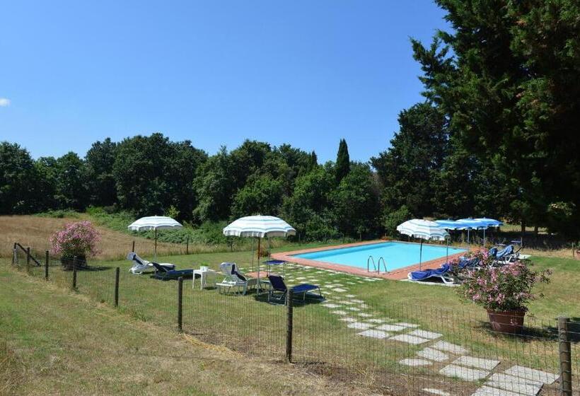 شقة غرفة واحدة مزودة بتراس, Agriturismo Tenuta Vallelunga