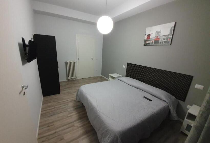 标准间带露台, Affittacamere Umberto I