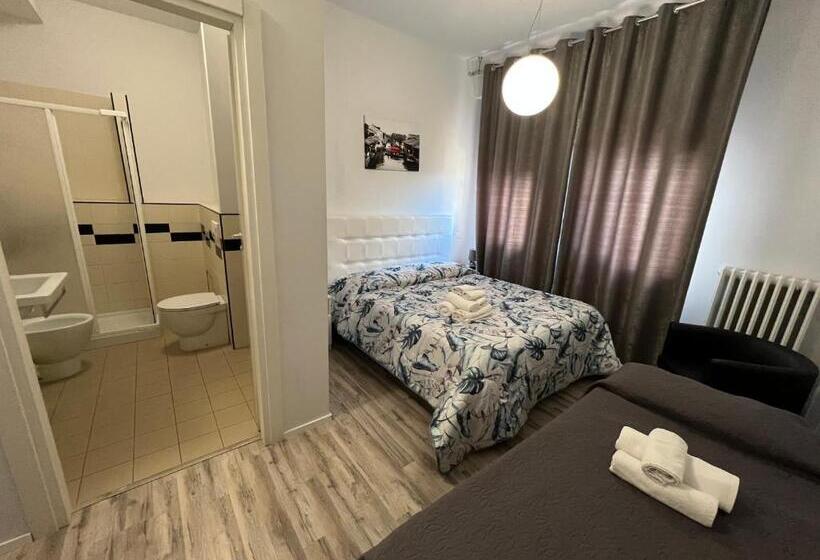 スタンダードルーム, Affittacamere Umberto I