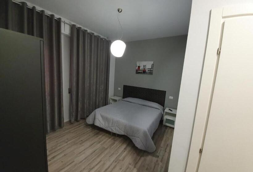 标准间带露台, Affittacamere Umberto I