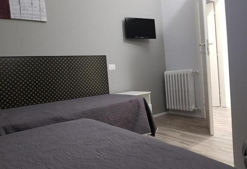 标准间, Affittacamere Umberto I