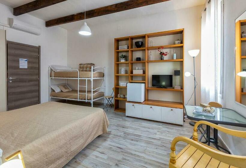 חדר דלוקס, B&b Alguer