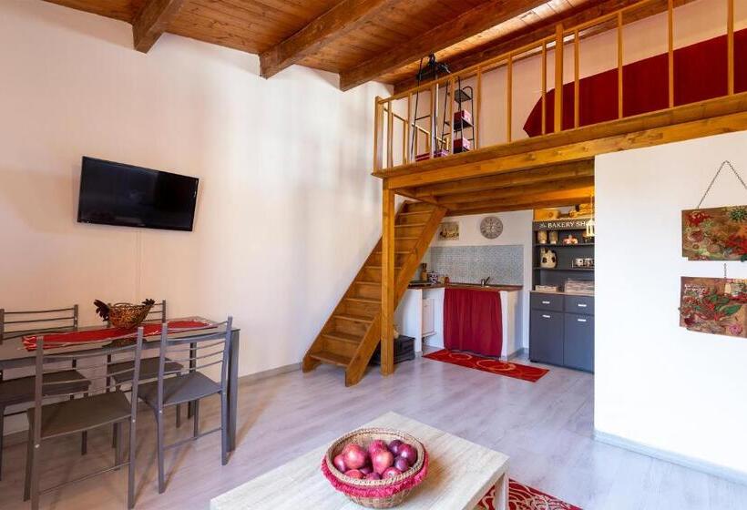 חדר סופריור לשלושה, B&b Alguer