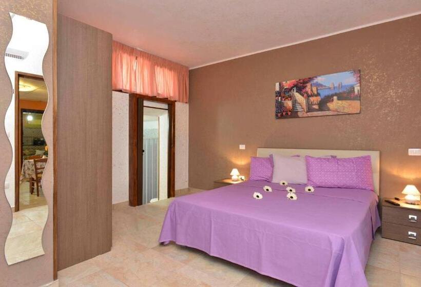 חדר סופריור לארבעה, Affittacamere La Tavernetta