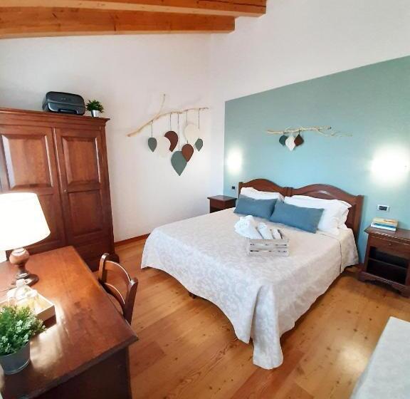 Трехместный Номер Классика, Agriturismo Le Cipressine