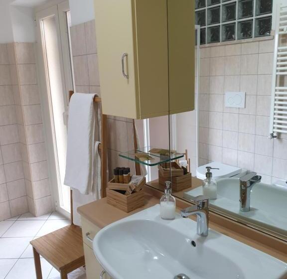 غرفة عائلية, B&b Il Vicoletto