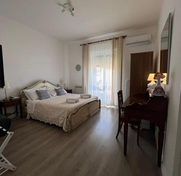 マウンテンビュースタンダードルーム, La Guardiola Di Angela E Nino