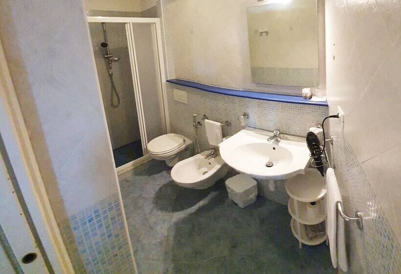 דירת קומפורט חדר שינה 1, Ravino Secret Retreat