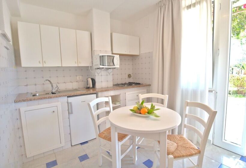 דירת קומפורט חדר שינה 1, Ravino Secret Retreat