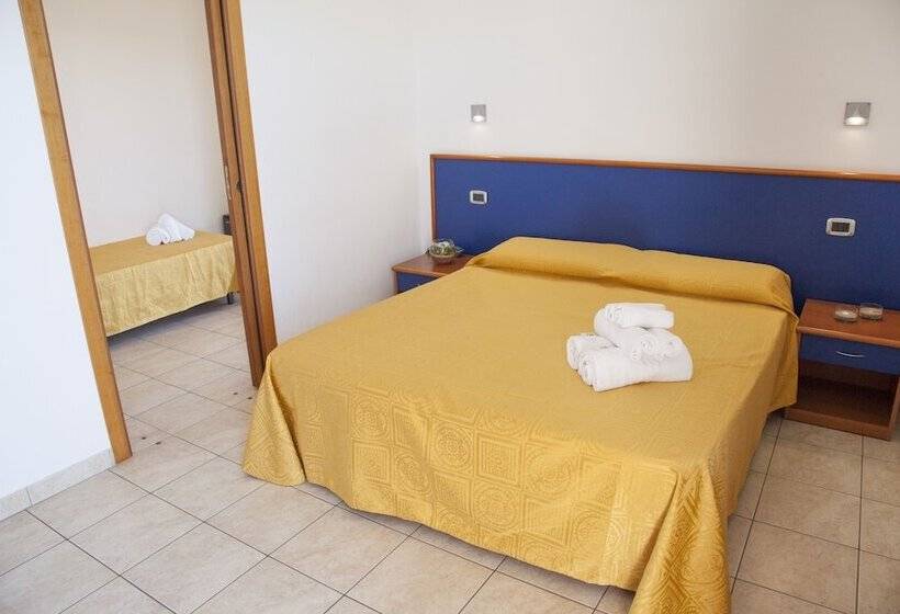 חדר סטנדרט עם מרפסת, Smeraldo