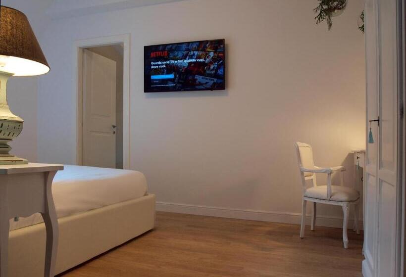 اتاق استاندارد, Cosmopolitan Central Rooms